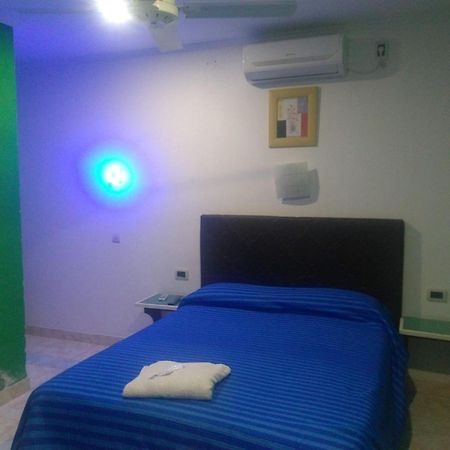 Hotel Alejandro Charata Bagian luar foto